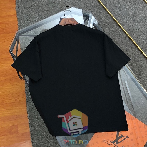 חולצת טי PRADA עם לוגו משולש 9