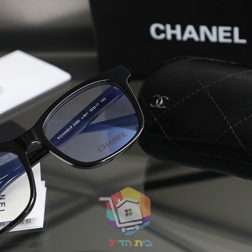 משקפי ראייה Chanel במסגרת מרובעת 2