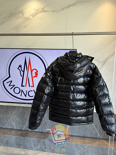 מעיל פוך Moncler שחור מבריק 8