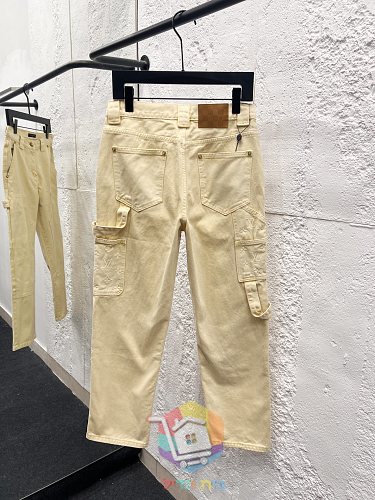 סט דנים Louis Vuitton צהוב חיוור, ז'קט, מכנסי דגמ"ח 17