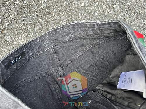 ג'ינס Gucci עם פס בצדדים בשני גוונים 15