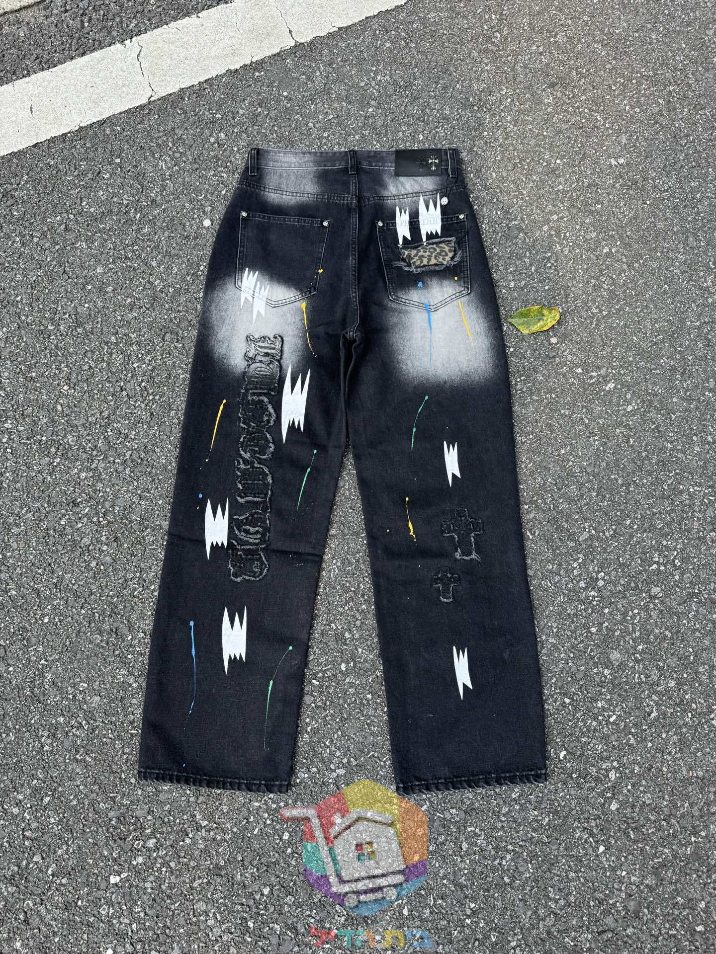 ג'ינס Chrome Hearts רחב עם קרעים בשני גוונים