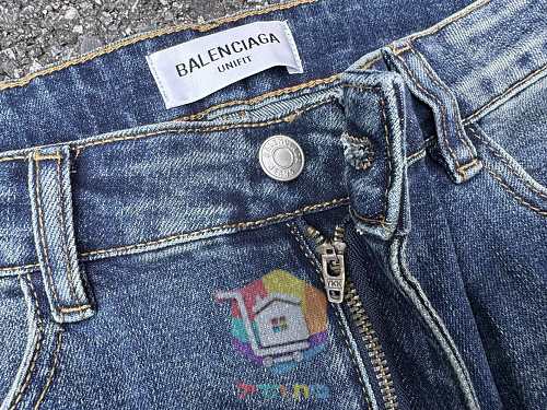 ג'ינס Balenciaga בגזרה ישרה שטופה 16