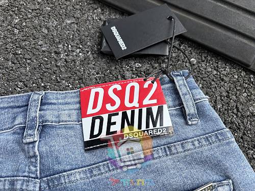 ג'ינס DSQUARED2 בשני דגמים, קרוע עם הדפסים 4