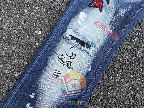 ג'ינס DSQUARED2 בשני דגמים, קרוע עם הדפסים 31