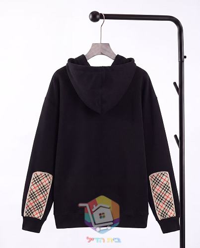 קפוצון Burberry עם שרוך משבצות בשני גוונים 17