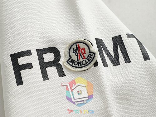 סווטשירט Moncler בשלושה גוונים 14