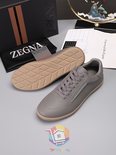 נעלי סניקרס Zegna מעור מגורען בארבעה גוונים 30