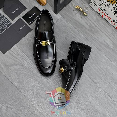 נעלי מוקסין Dolce & Gabbana בחמישה גוונים 39