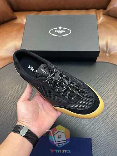 נעלי Prada America's Cup בשישה גוונים 38