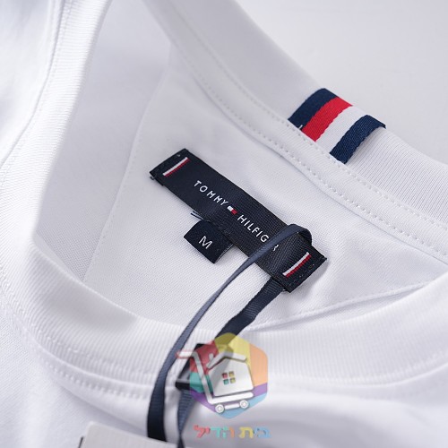 חולצת טי Tommy Hilfiger עם צלעות בפס 8