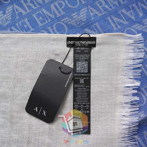 צעיף Emporio Armani עם כיתוב ארוג 6