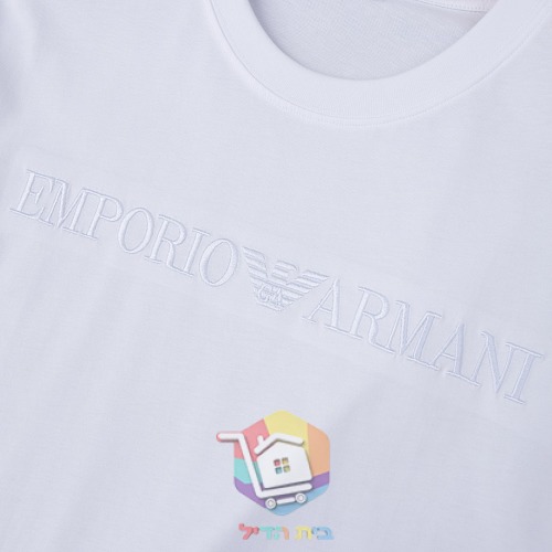 חולצת טי Emporio Armani עם כיתוב בגוון תואם 9