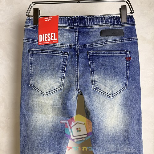 ג'ינס DIESEL בגזרה צרה עם מותן אלסטי 10