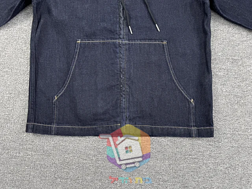 זקט גינס Calvin Klein עם קפוצון מרופד 22
