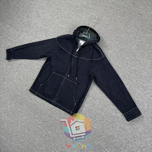 זקט גינס Calvin Klein עם קפוצון מרופד 30