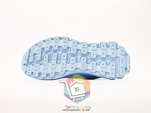 נעלי ספורט alo עם סוליה מחורצת 22