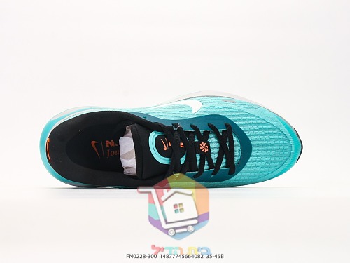 נעלי ריצה Nike בטורקיז עם סוליית פוד 8