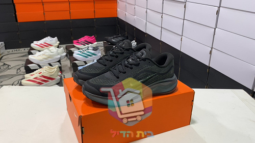 נעלי ריצה Nike בטורקיז עם סוליית פוד 30