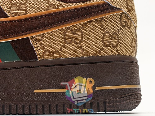 נעלי Nike Air Force 1 בדוגמת מונוגרם Gucci 3