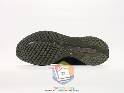 נעלי ריצה Nike שחורות עם סוושוש לבן 6
