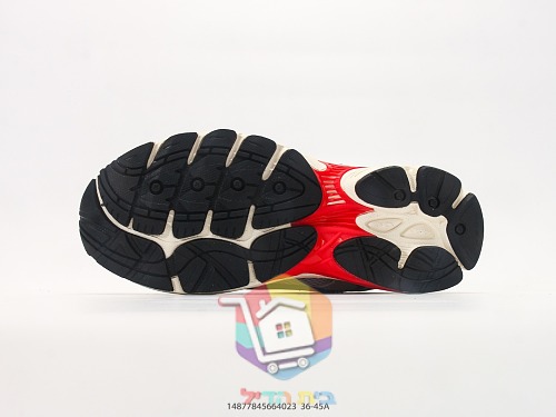 נעלי ריצה Nike רטרו בשני גוונים 17
