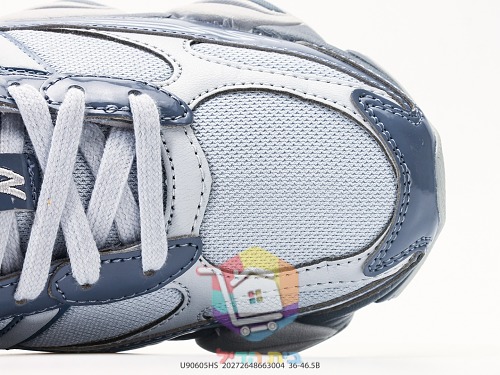 נעלי סניקרס New Balance 9060 עם סוליית גלים מפוסלת 11