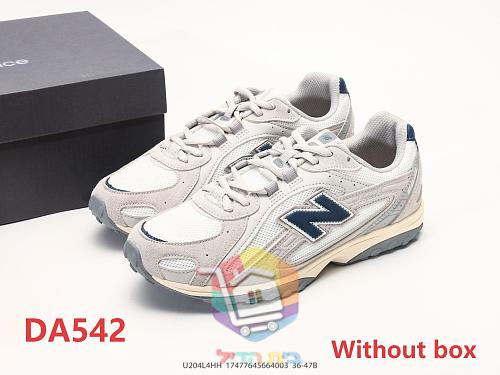 נעלי ריצה New Balance 204L רטרו עם לוגו N כחול 2