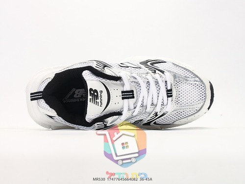 נעלי ריצה New Balance 530 עם לוגו N מתכתי 7