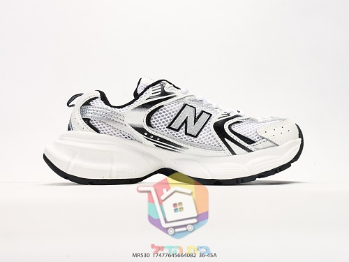 נעלי ריצה New Balance 530 עם לוגו N מתכתי 8