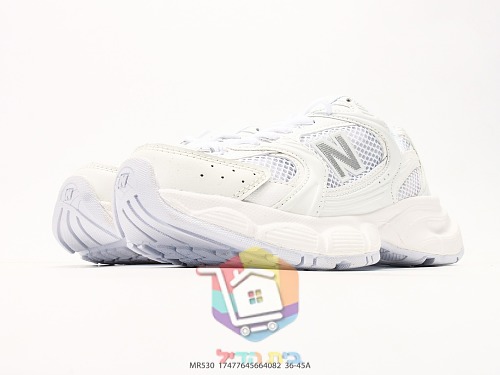 נעלי ריצה New Balance 530 עם לוגו N מתכתי 10