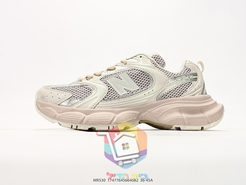 נעלי ריצה New Balance 530 עם לוגו N מתכתי 27