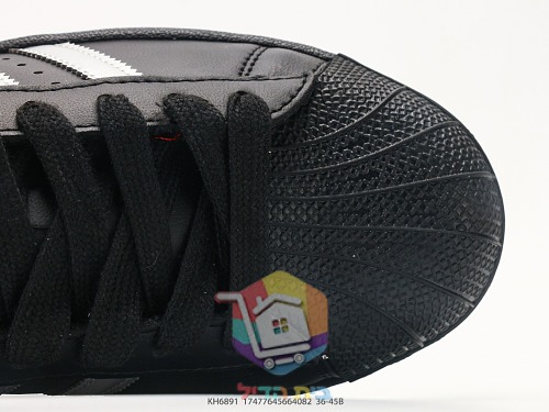 נעלי סניקרס adidas Superstar שחורות עם לוגו Coca-Cola 3