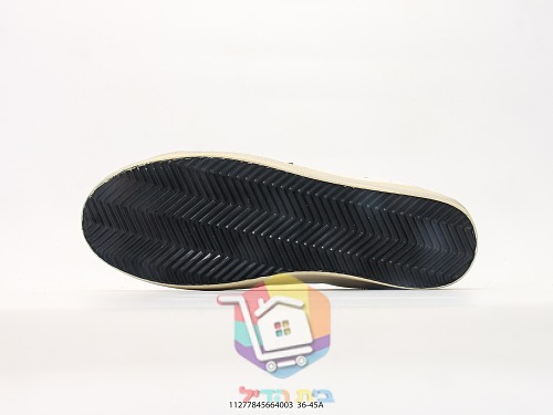 נעלי Golden Goose Super-Star עם כוכב אדום 6