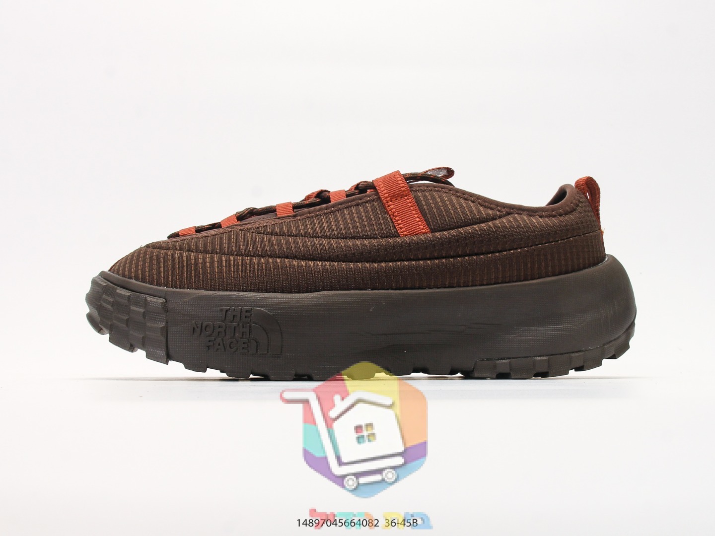נעלי שטח Nike בשני גוונים