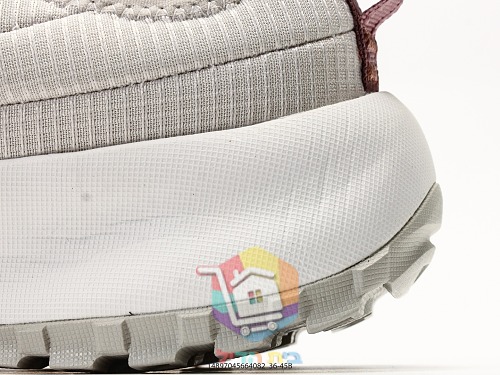 נעלי שטח Nike בשני גוונים 13