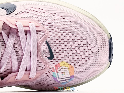 נעלי ריצה Nike ברשת בחמישה גוונים 34