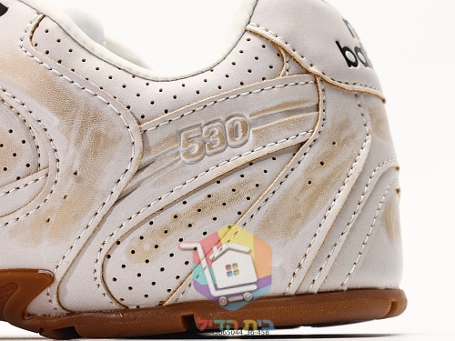 נעלי סניקרס New Balance 530 מעור 13