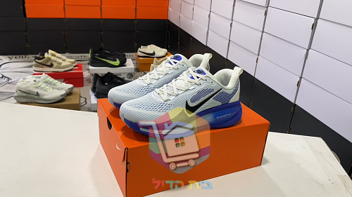 נעלי ריצה Nike Vomero 18 מרשת 10