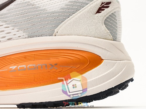 נעלי ריצה Nike Vomero 18 מרשת 33