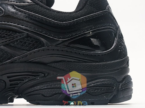נעלי Nike Initiator רטרו בארבעה גוונים 4