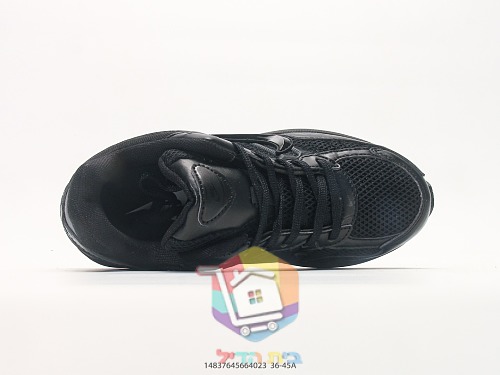 נעלי Nike Initiator רטרו בארבעה גוונים 8