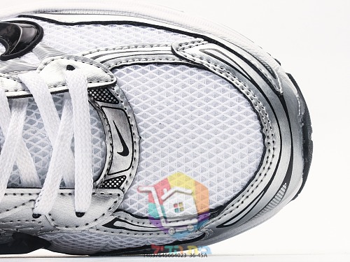 נעלי Nike Initiator רטרו בארבעה גוונים 12