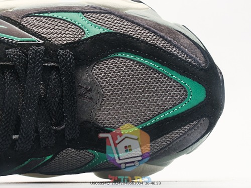 נעלי New Balance 9060 בשילוב ירוק ואפור 2