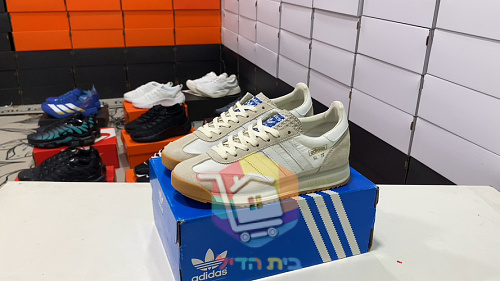 נעלי adidas SL 72 RS רטרו בארבעה גוונים 20