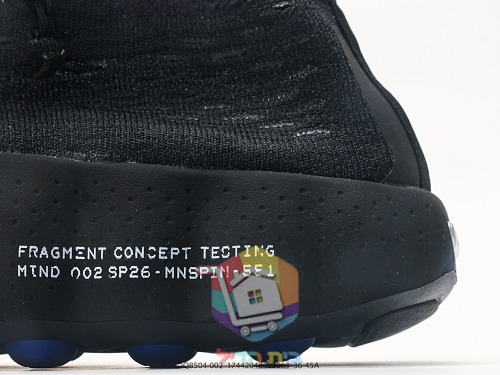 נעלי Nike x fragment design Mind 002 בשני גוונים 3