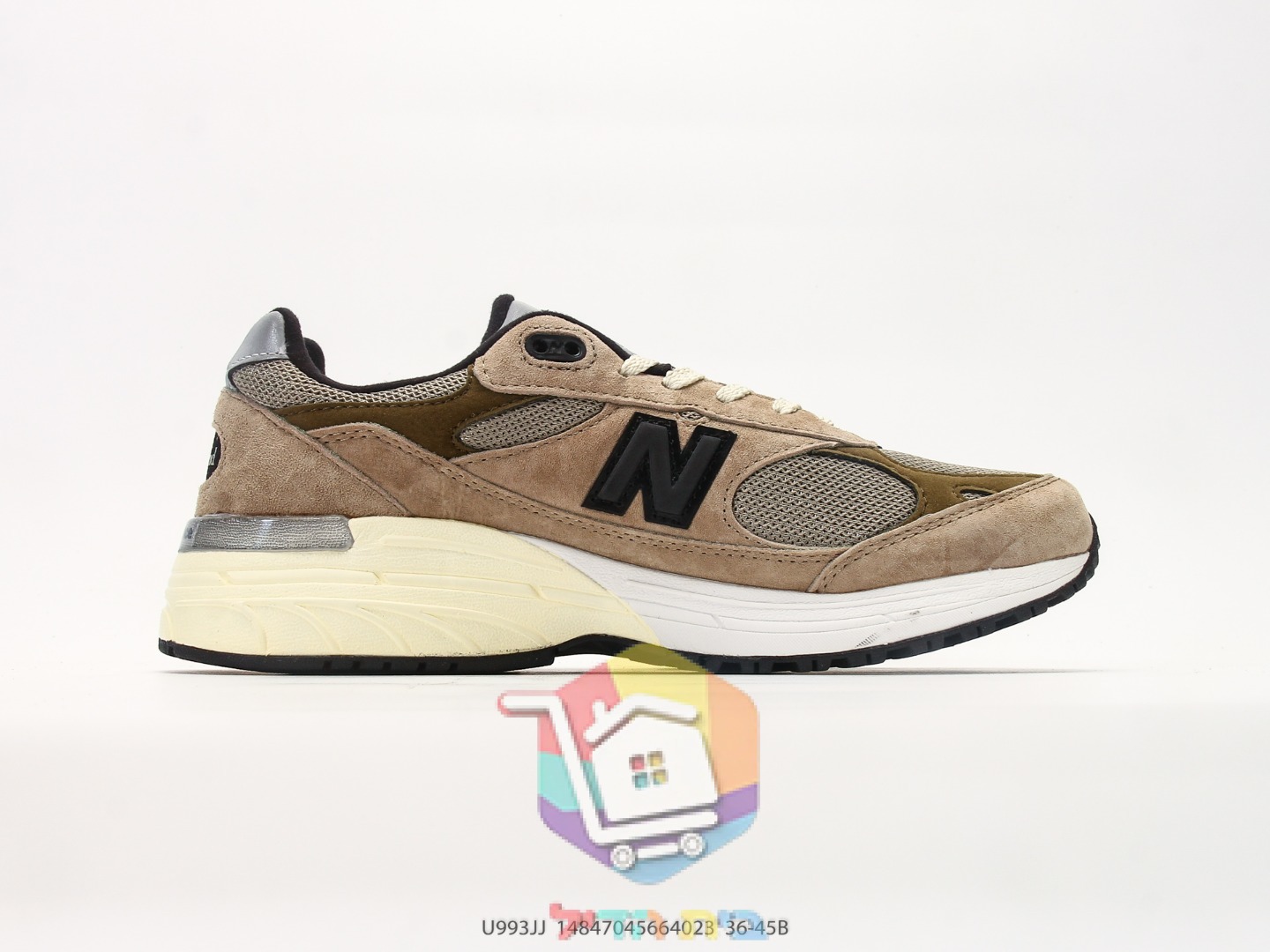 נעלי JJJJound x New Balance 993 מזמש