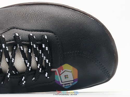 נעלי VEJA Volley עם סוליית גומי מחורצת 25
