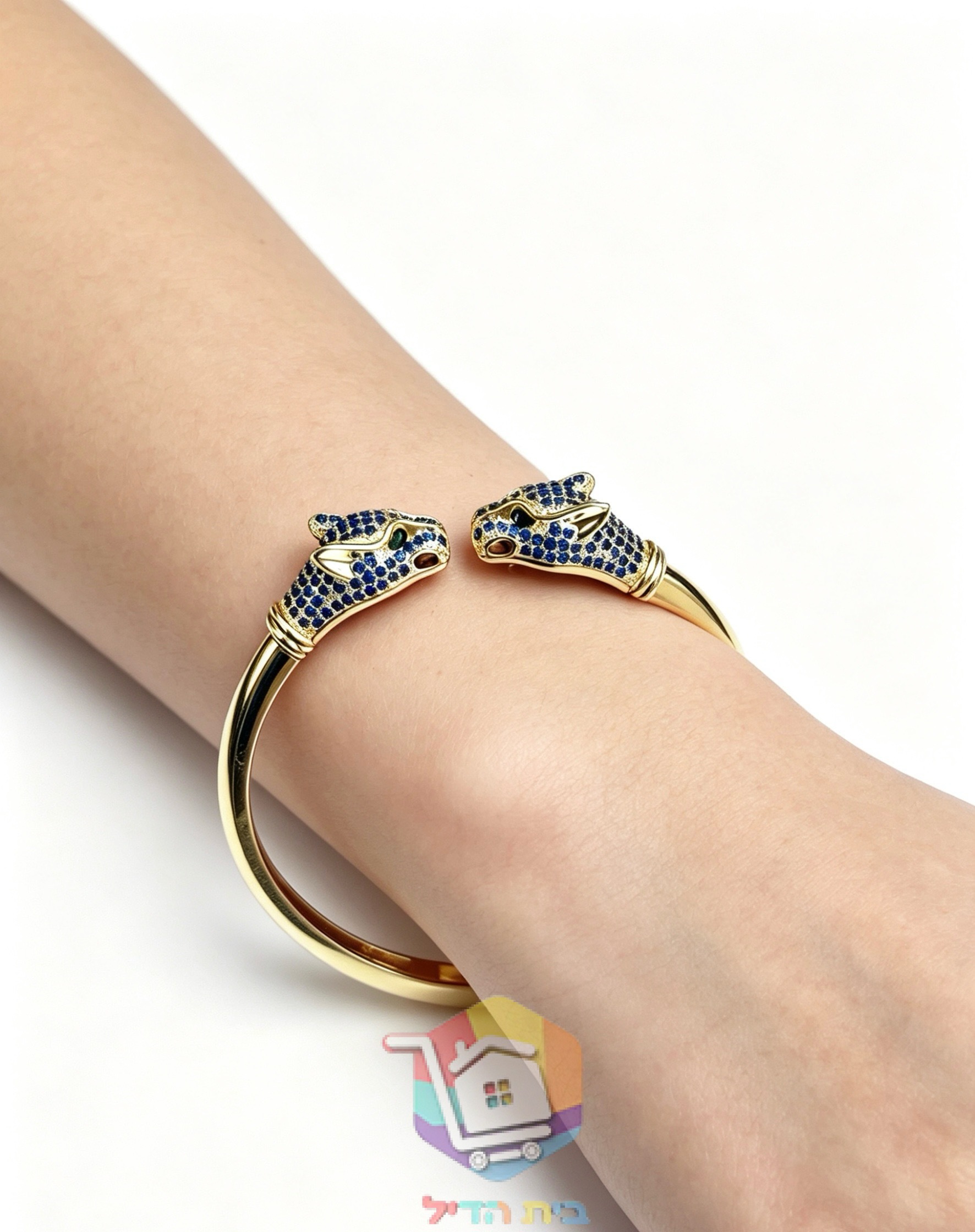 צמיד קשיח Cartier עם שני ראשי פנתר