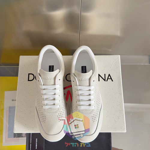 נעלי סניקרס Dolce & Gabbana מעור מחורר בשישה גוונים 3